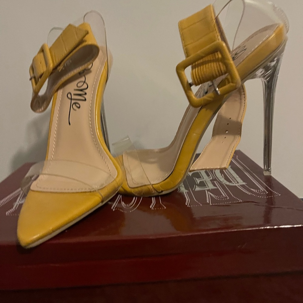 COPY - Sunny Sexy Yellow clear Heels Pu
